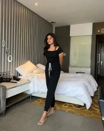 Call Girls Talbehat Cash On Delivery